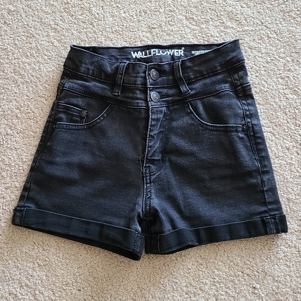 Wallflower The Sassy High Rise Shorts